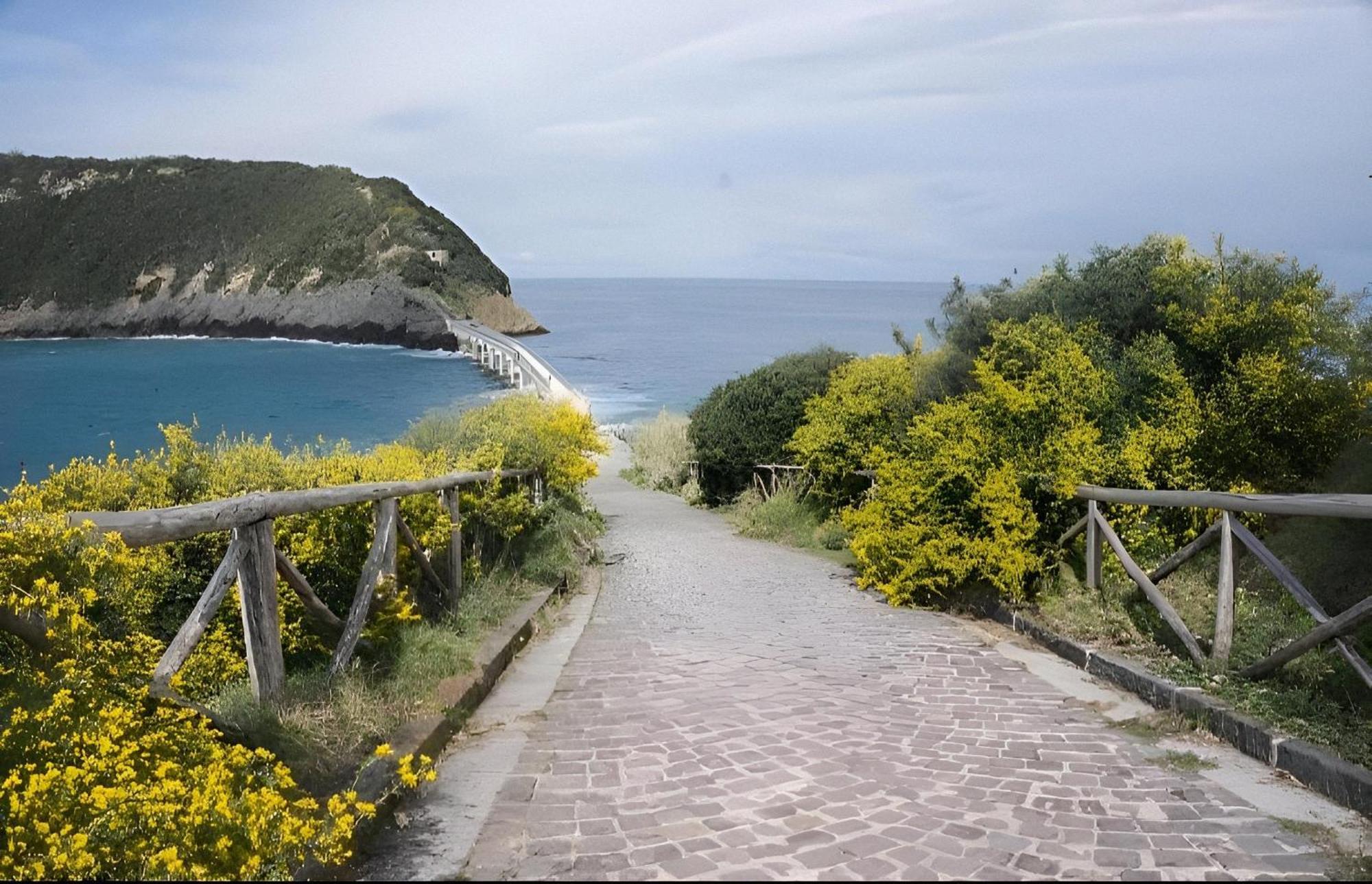 Sonnino B&B Procida Extérieur photo
